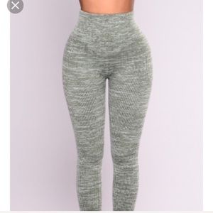 RIBBED FLEECE FASHION NOVA OLIVE LEGGINGS